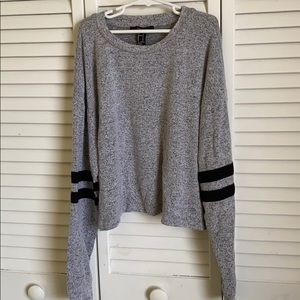 cropped long sleeve shirt